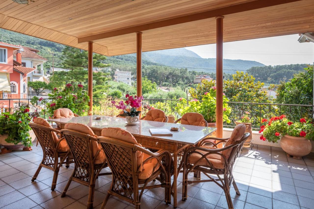 Villa Haroula Parga Bagian luar foto